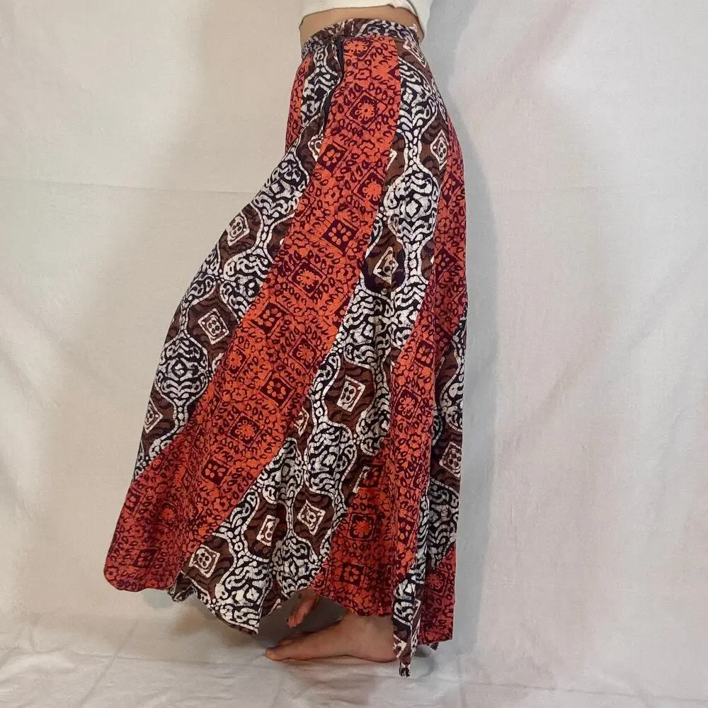 Vintage 1970s Red Brown Block Print Cotton Maxi Skirt Bias Cut Boho Swirler 25W